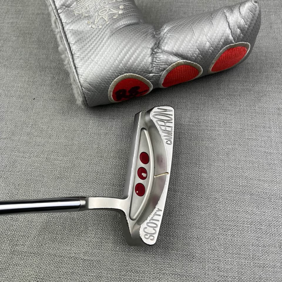 Scotty Cameron Studio Select Laguna 1.5 Putter - 34.5 Inches / Golf Pride