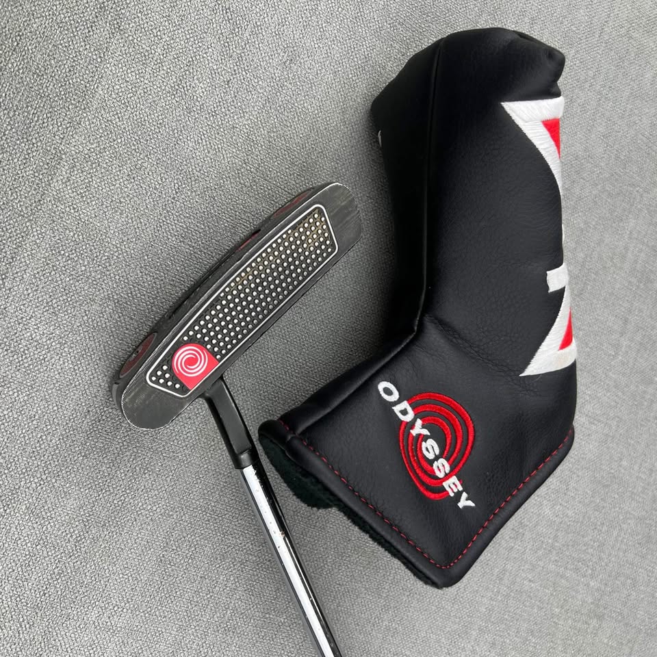 Odyssey O Works 2 Putter - 34 Inches / Golf Pride Tour SNSR