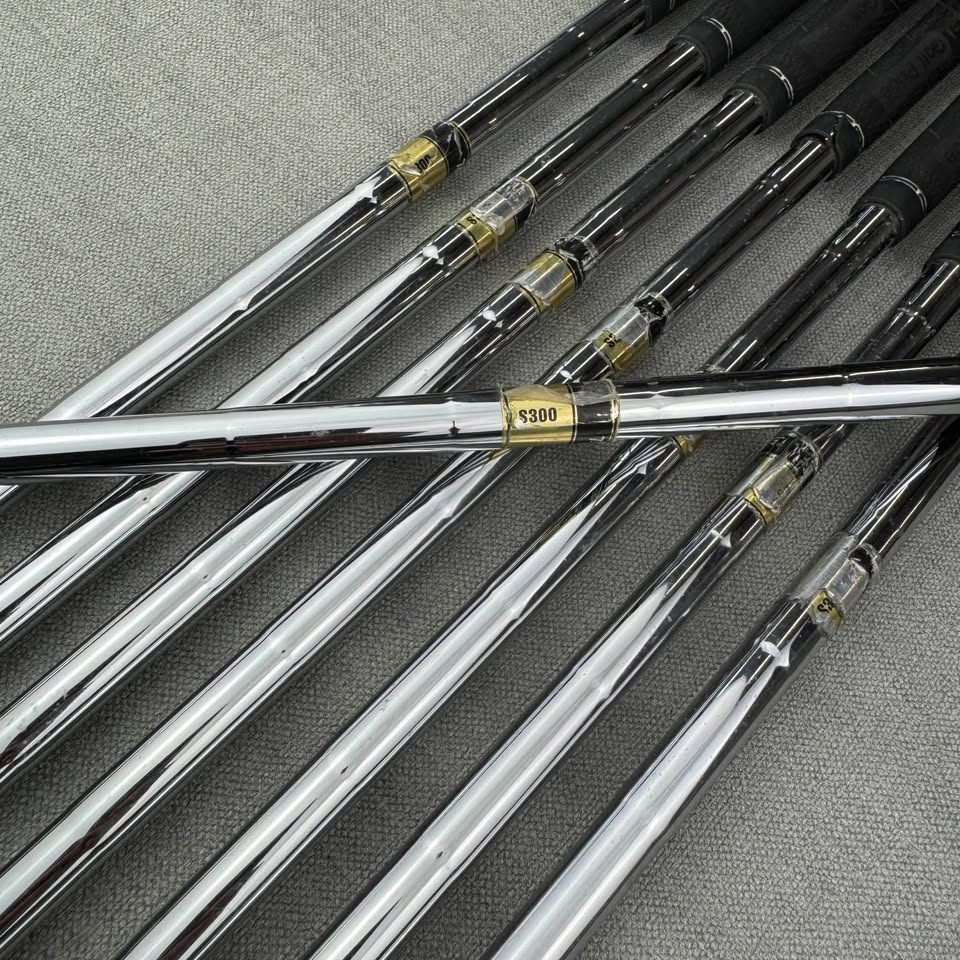 Mizuno MP57 Cut Muscle Forged Irons - Stiff Flex / 3-PW