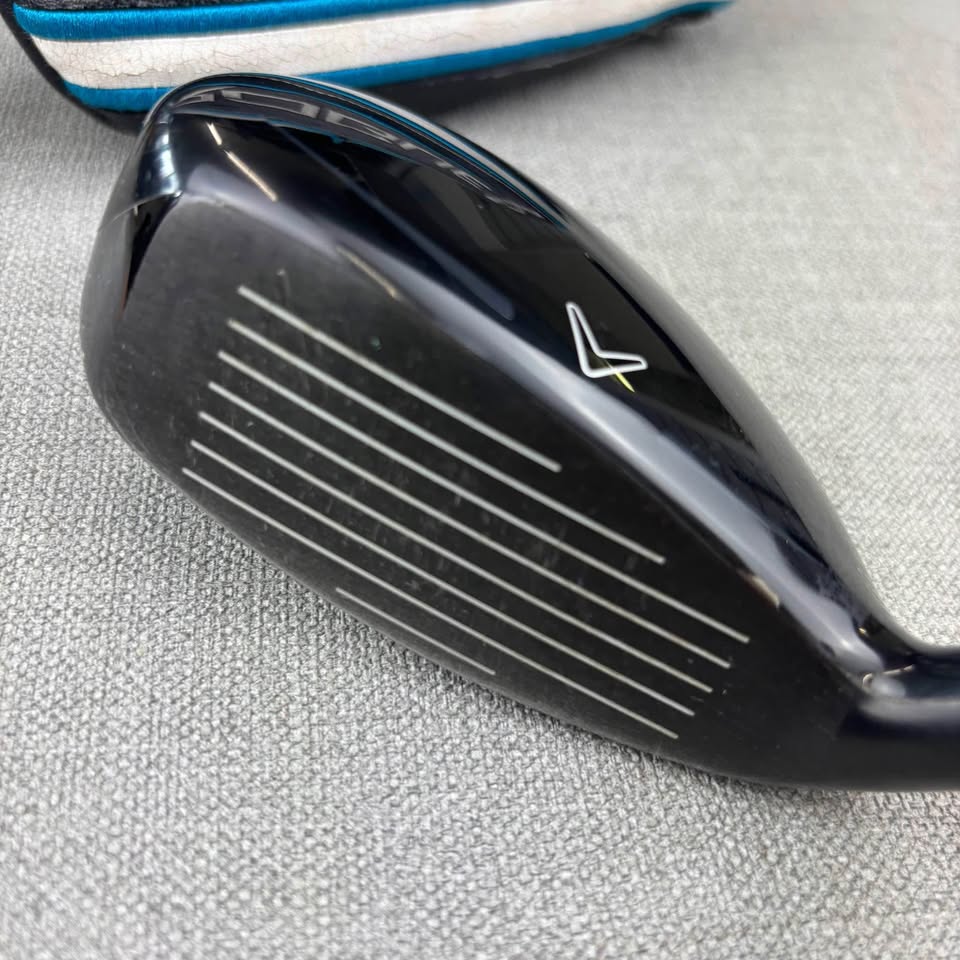 Callaway Rogue 4 Hybrid - Regular Flex / 21 Degree