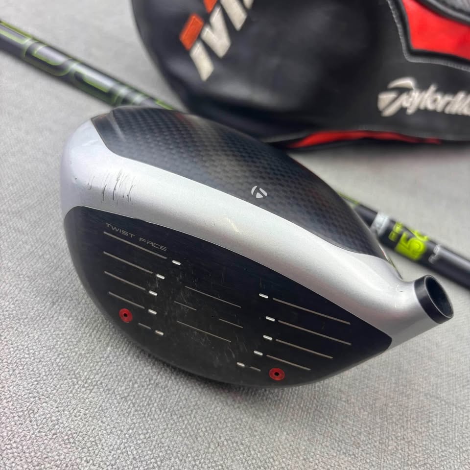 Taylormade M5 Tour Driver - Stiff Flex / 9 Degree