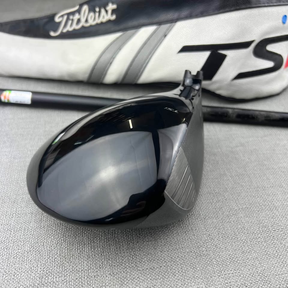 Titleist TSi2 Driver - Stiff Flex / 11 Degree Adjustable