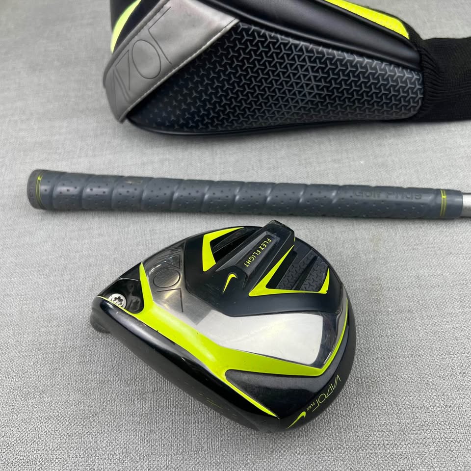 Nike Vapor Flex Flight Driver - Stiff Flex