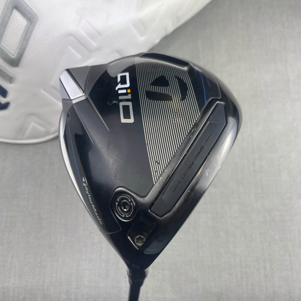Taylormade Qi10 Driver - Regular Flex / 12 Degree