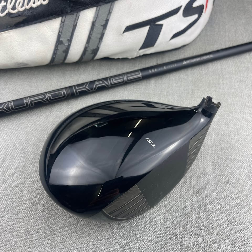 Titleist TSi3 Driver - Stiff Flex / 9 Degree