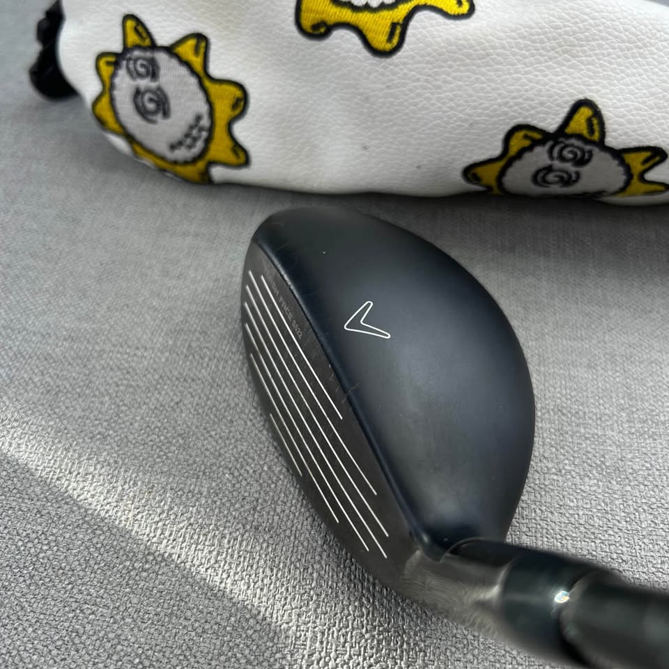 Callaway Rogue ST Pro 3 Hybrid - Stiff Flex / 20 Degree