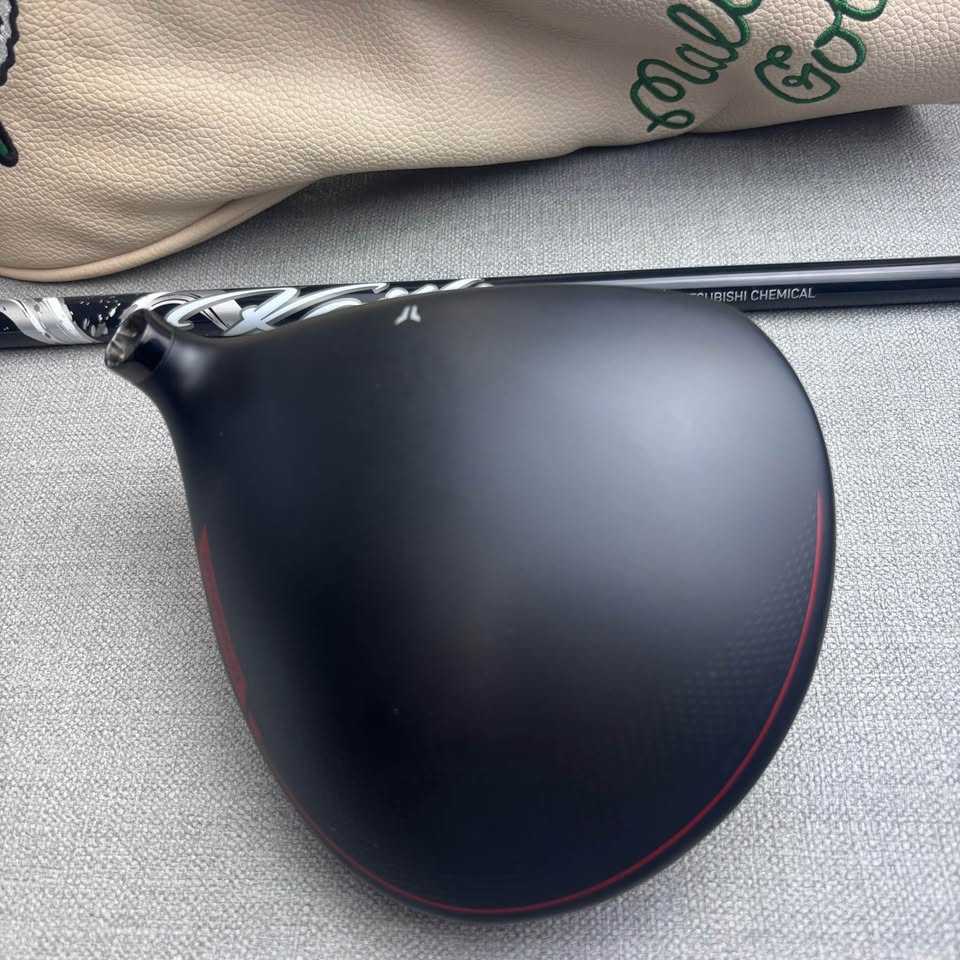 Wilson Dynapwr Driver - 9 Degree / Stiff Flex