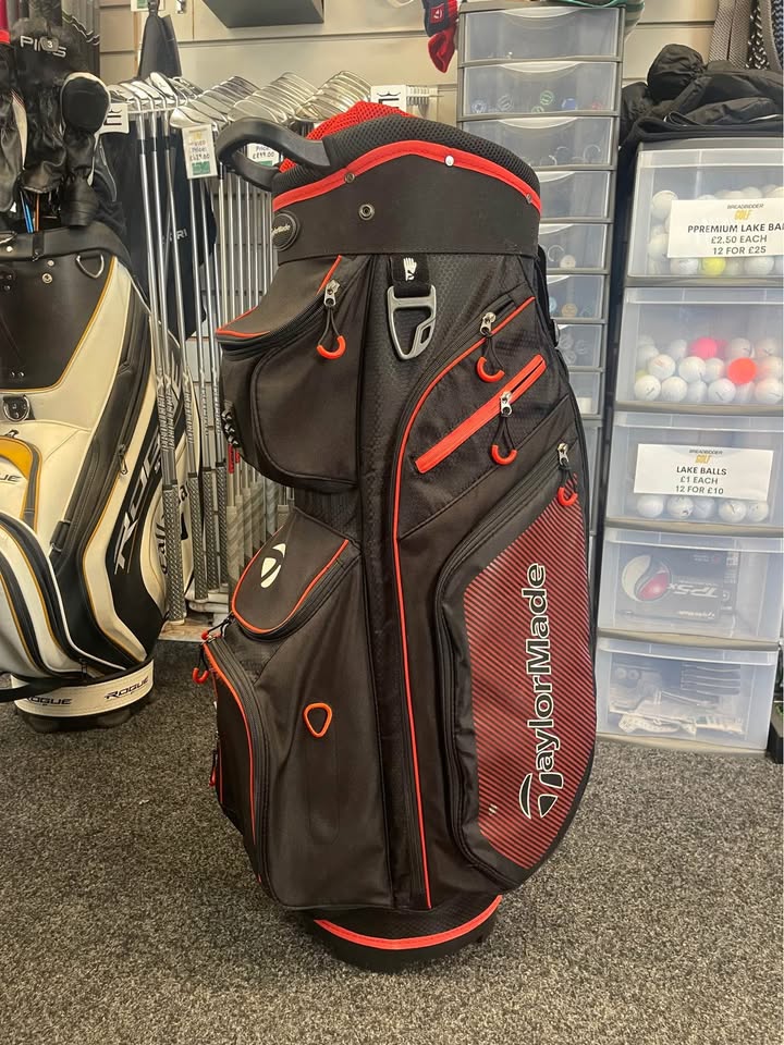 Taylormade Cart Bag - All Zips Working & Rainhood