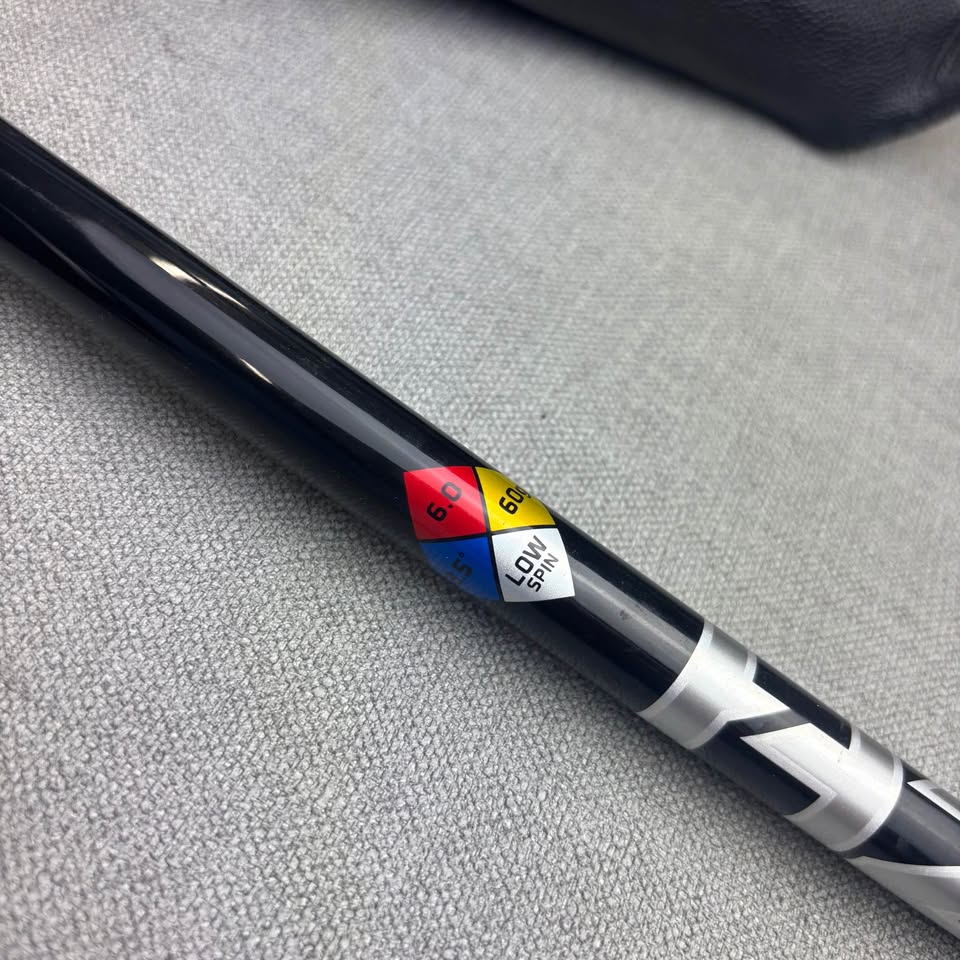 Titleist TSR3 LEFT HANDED - 9 Degree / Stiff Flex