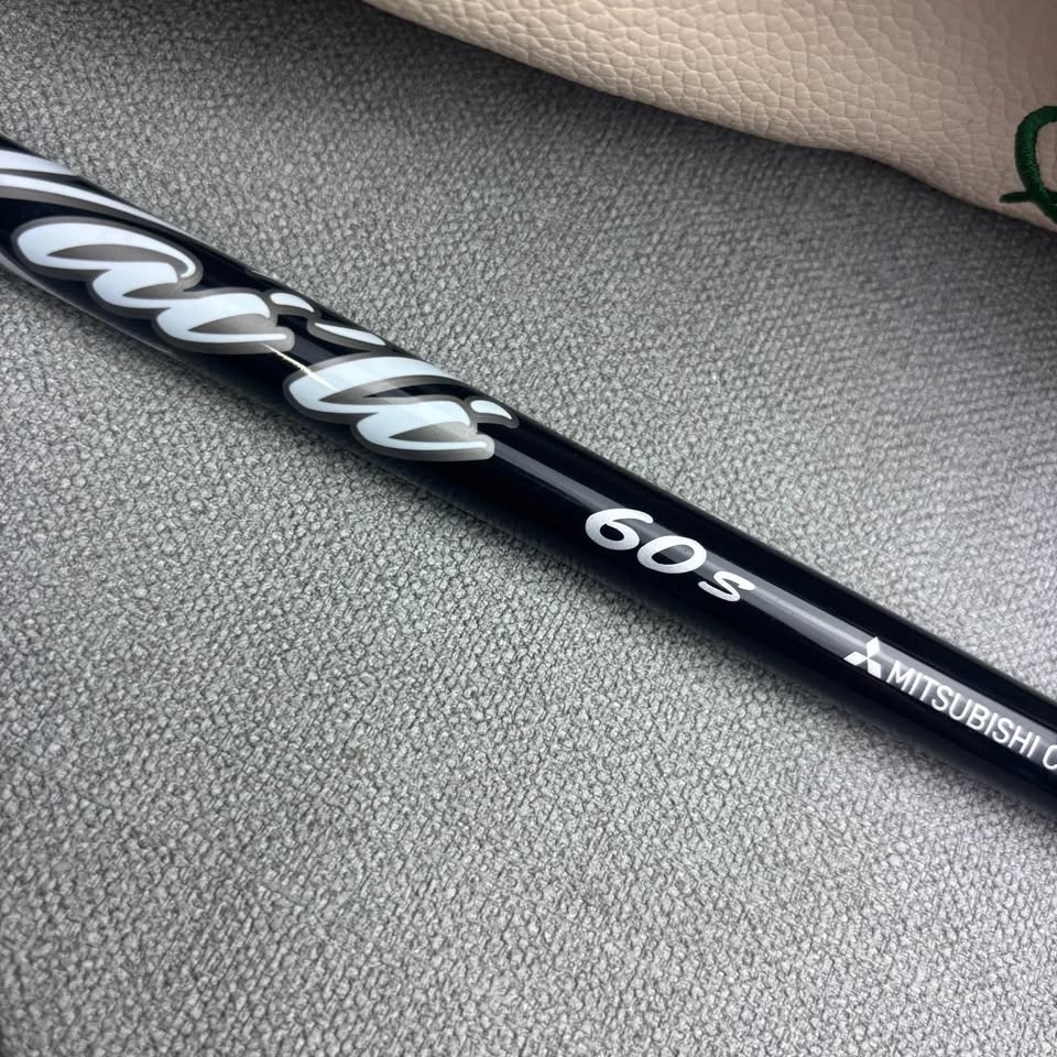 Wilson Dynapwr Driver - 9 Degree / Stiff Flex