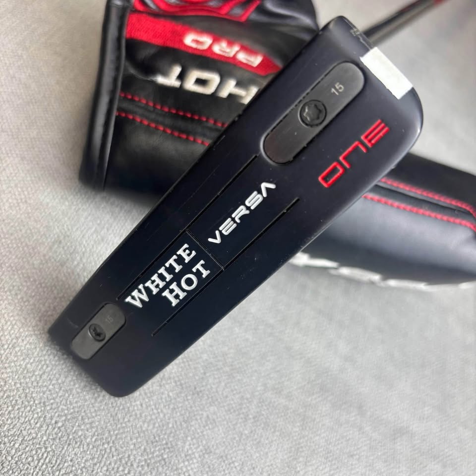 Odyssey White Hot Versa ONE Putter - 34 Inches