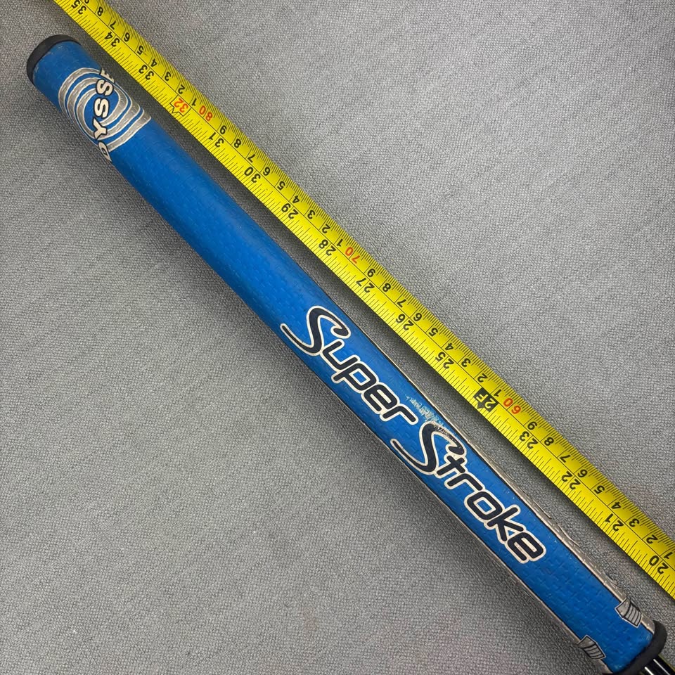 Odyssey Works V Line Putter - 34 Inches / Left Handed