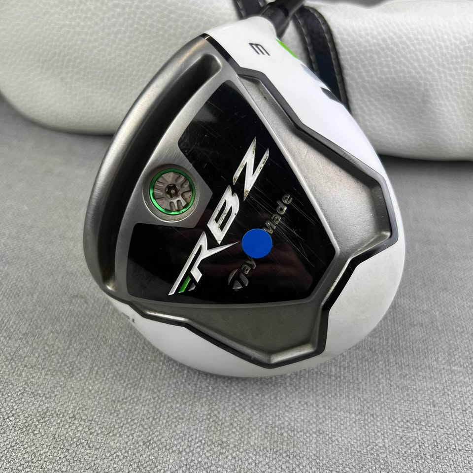 Taylormade RBZ Fairway 3 Wood - Regular Flex / 15 Degdee