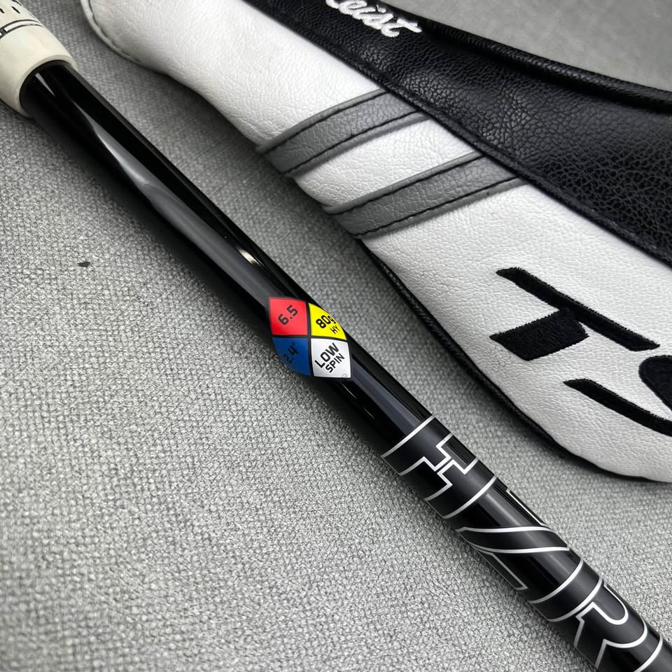 Titleist TSR2 3 Hybrid - X Flex / 18 Degree