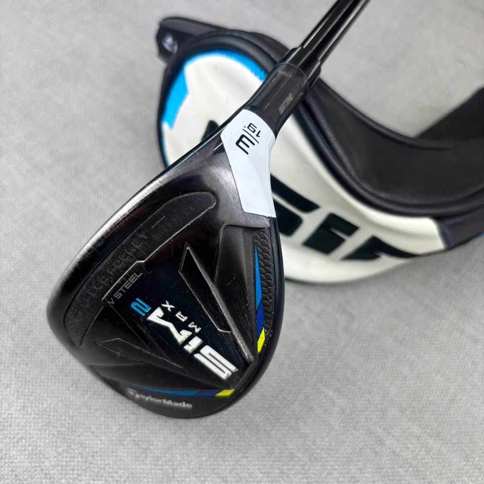 Taylormade SIM2 Max 3 Hybrid - X Flex / 19 Degree