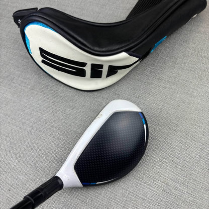 Taylormade SIM2 Max 3 Hybrid - X Flex / 19 Degree