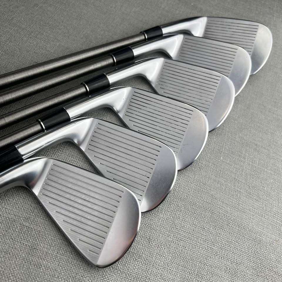 Srixon ZX5 Forged Irons - Upgraded Graphite Steelfibre Regular Flex / 6-AW