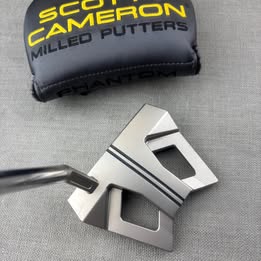 Scotty Cameron Phantom 9.5 - 33 Inches / SuperStroke Grip