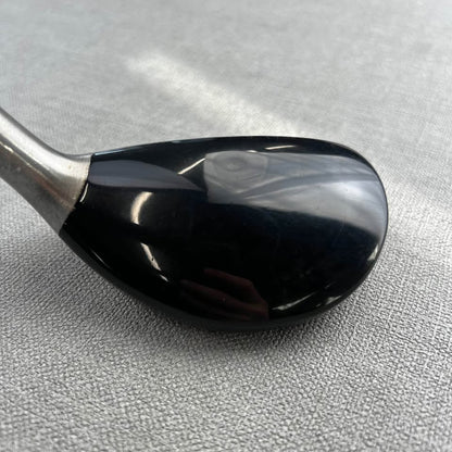 Titleist 585H 2 Hybrid - Hzrdus Stiff Flex / 17 Degree