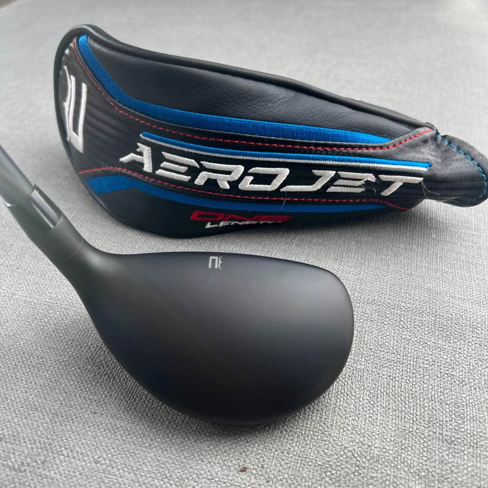 Cobra Aerojet ONE Length 3 Hybrid - Regular Flex / 19 Degree