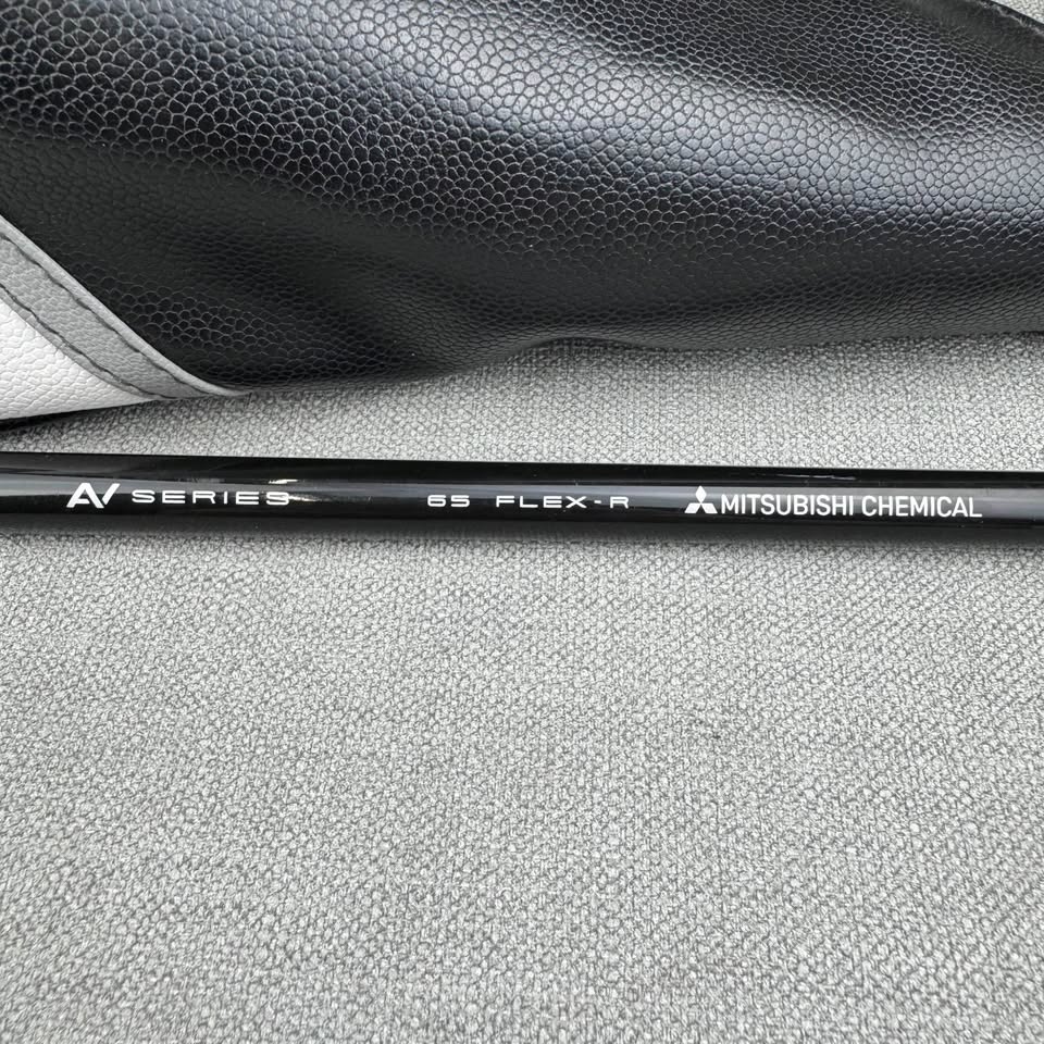 Titleist TSR2 Fairway - Regular Flex Tensei / 16.5 Degree