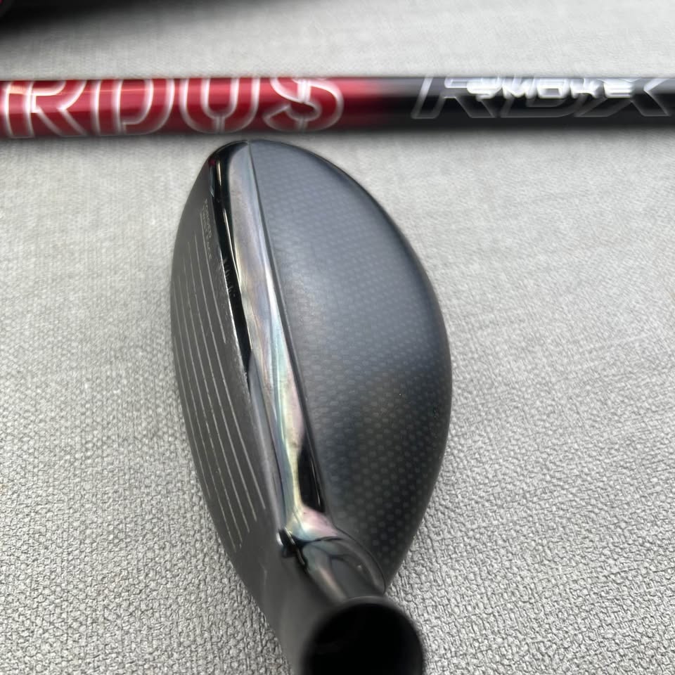 Taylormade Stealth Plus 3 Hybrid - Stiff Flex / 19.5 Degree Adjustable