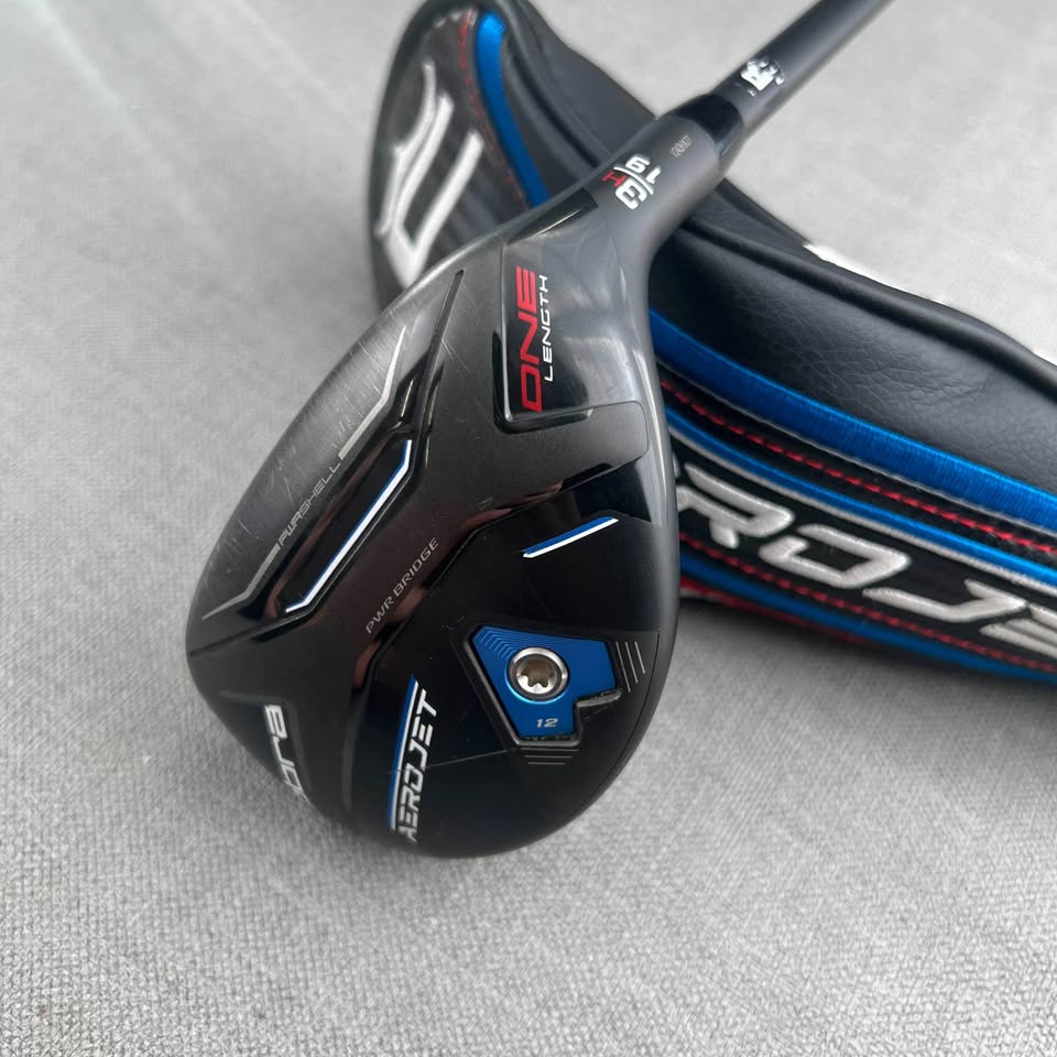 Cobra Aerojet ONE Length 3 Hybrid - Regular Flex / 19 Degree