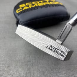 Scotty Cameron Phantom 9.5 - 33 Inches / SuperStroke Grip