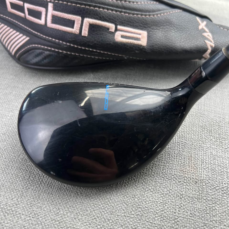 Cobra FMAX 4 Hybrid - Regular Flex / 22 Degree / Left Handed