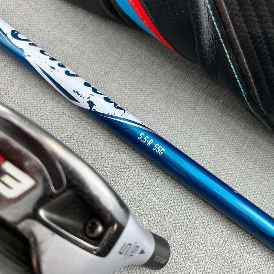 Taylormade M3 Fairway 5 Wood - Regular Flex / 18 Degree Adjustable (weight removed)