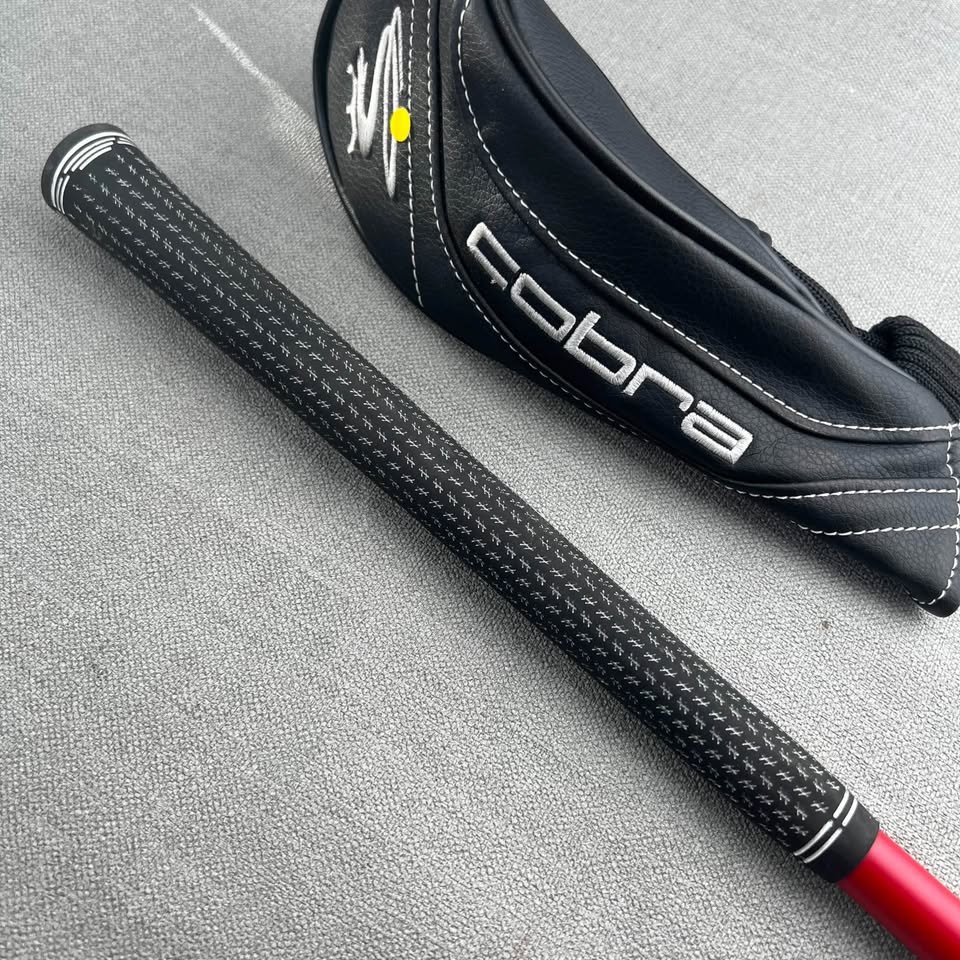Cobra Aerojet 4 Hybrid - Regular Flex / 21 Degree / LEFT HANDED