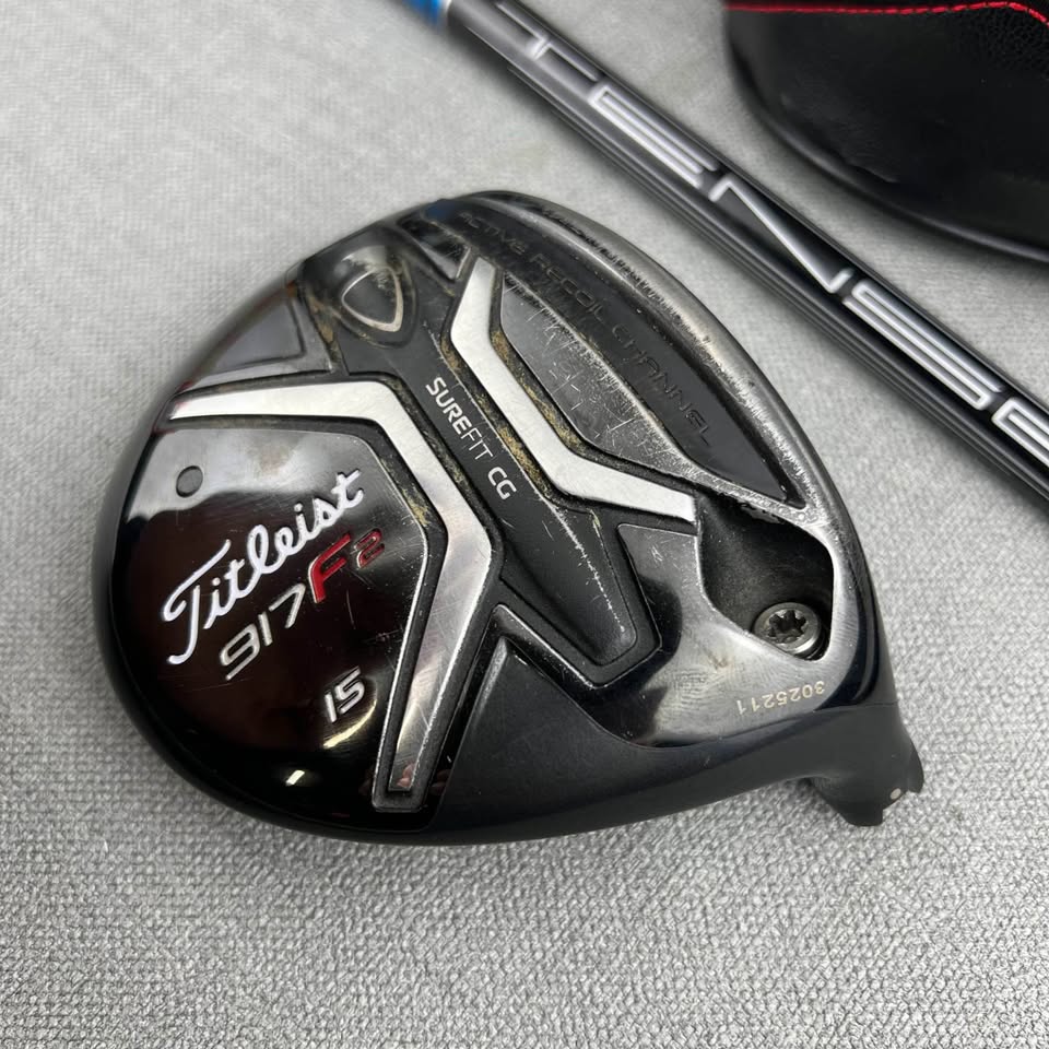 Titleist 917F2 Fairway 3 Wood - Regular Flex / 15 Degree