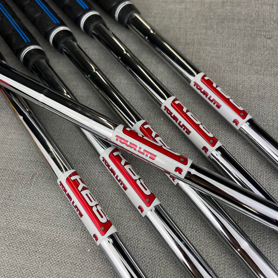 Mizuno JPX925 Hot Metal Irons - Regular Flex KBS / 5-PW / Golf Pride