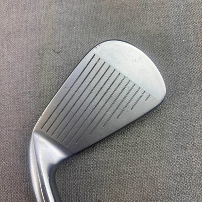 Titleist 712U Forged 2 Iron - Stiff Flex / 18 Degree