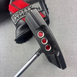 Scotty Cameron Select 2.6 Blade Putter - 35 Inches / Scotty Cameron Grip
