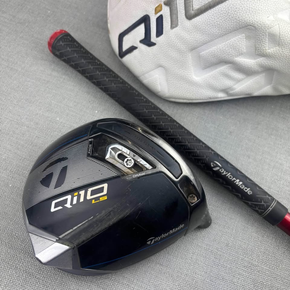 Taylormade Qi10 LS Driver - Regular Flex / 9 Degree