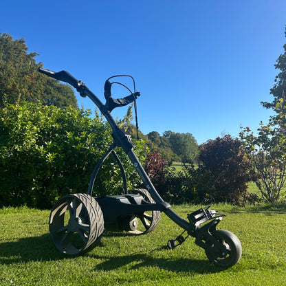 Motocaddy 2025 SE Electric Trolley