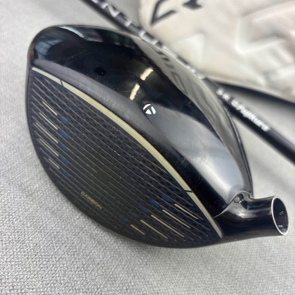 Taylormade Qi10 LS Driver - Regular Flex / 9 Degree