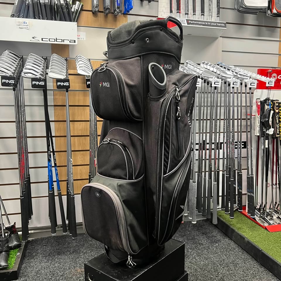 MGI Liteplay Cart Bag - Collection & Delivery Available / GolfEx