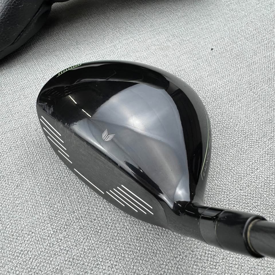 Wilson Launch Pad Fairway 3 Wood - Regular Flex / 16 Degree