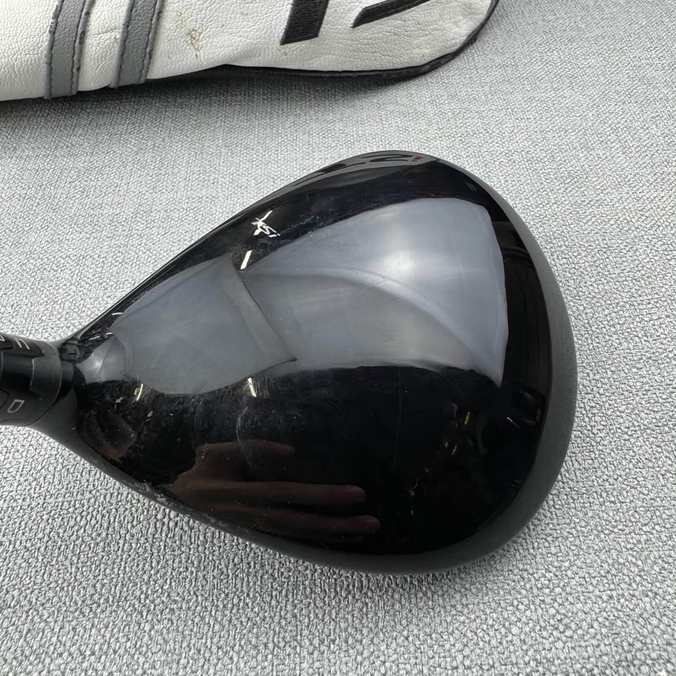 Titleist TSi2 Fairway 3 Wood - Stiff Flex / Golf Pride Z Cord