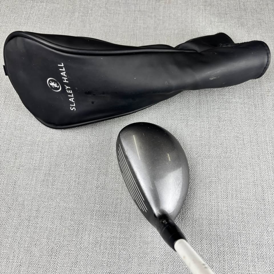 Titleist 816H1 Hybrid - Stiff Flex / 19 Degree