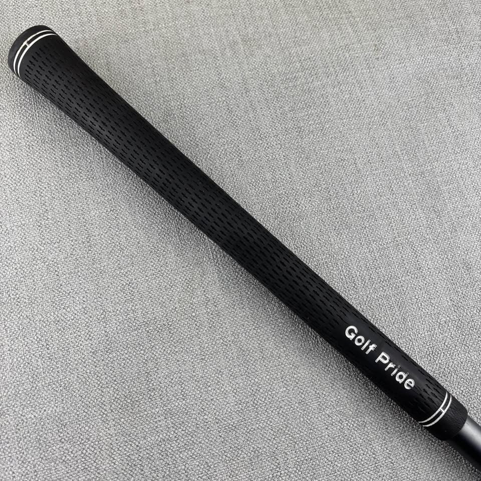Taylormade P790 2019 2 Iron - Stiff Flex / 18 Degree