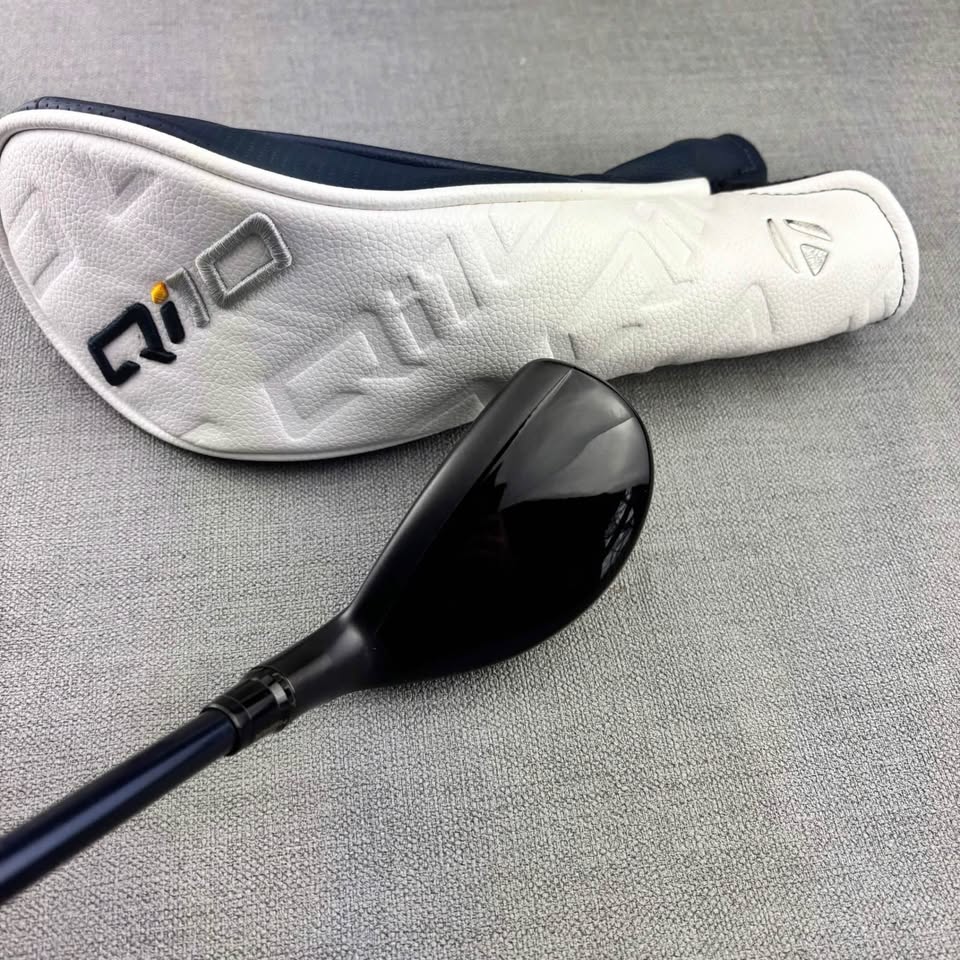 Taylormade Qi10 Tour Rescue 2 Hybrid - 17 Degree / Regular Flex
