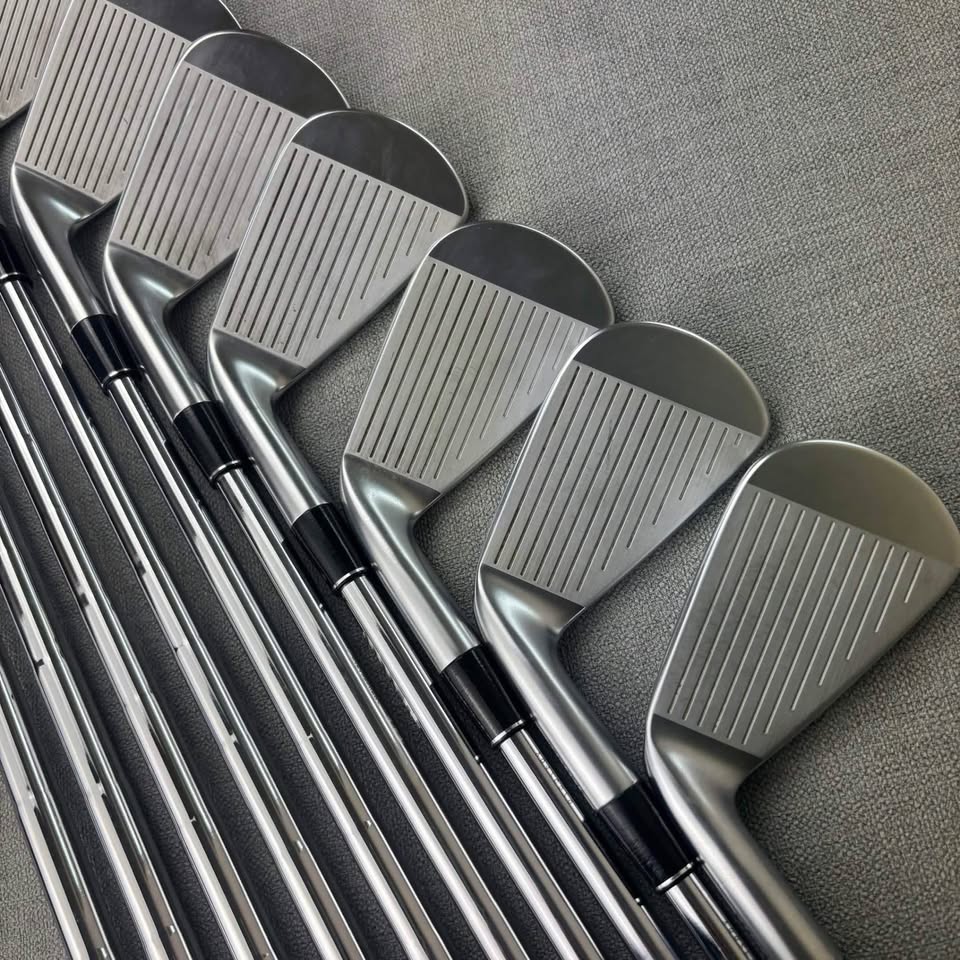 Srixon ZXi5/7 Combo Set - Immaculate / 3-SW / Stiff Flex KBS (£1600 SET)