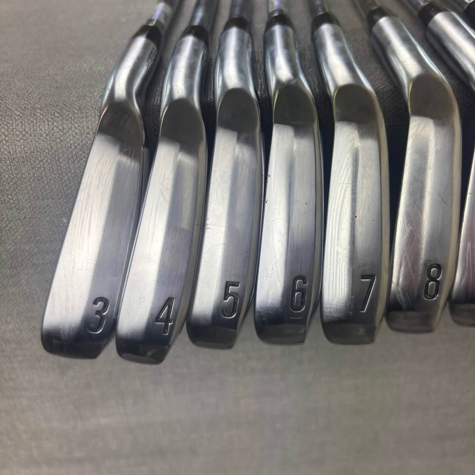 Srixon ZXi5/7 Combo Set - Immaculate / 3-SW / Stiff Flex KBS (£1600 SET)
