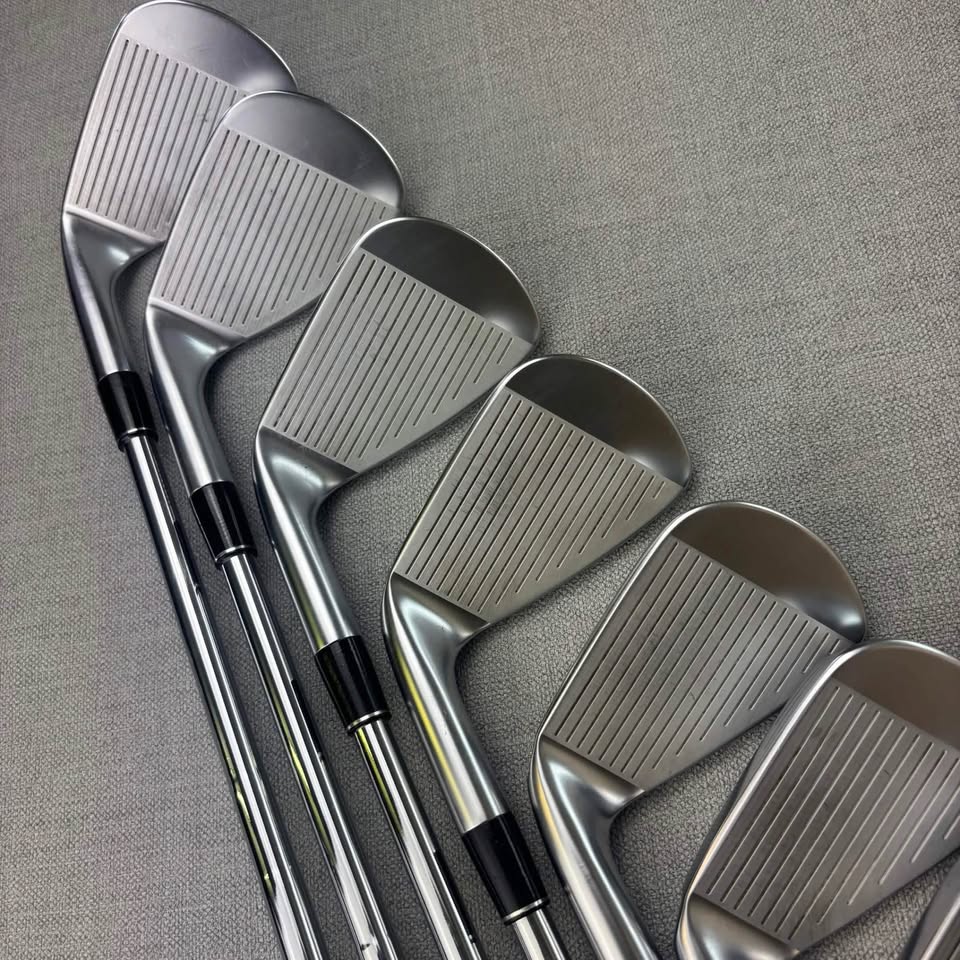 Srixon ZXi5/7 Combo Set - Immaculate / 3-SW / Stiff Flex KBS (£1600 SET)
