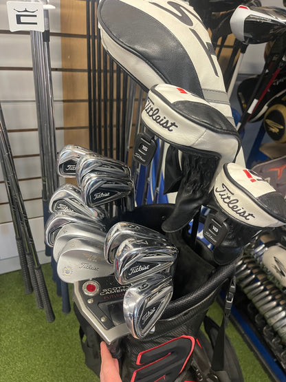 Titleist Complete Set - Driver Fairway Hybrid Irons Wedges Putter & Bag