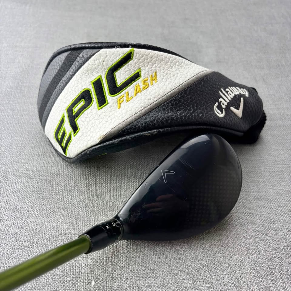 Callaway Epic Flash 3 Hybrid - Stiff Flex / 18 Degree Adjustable