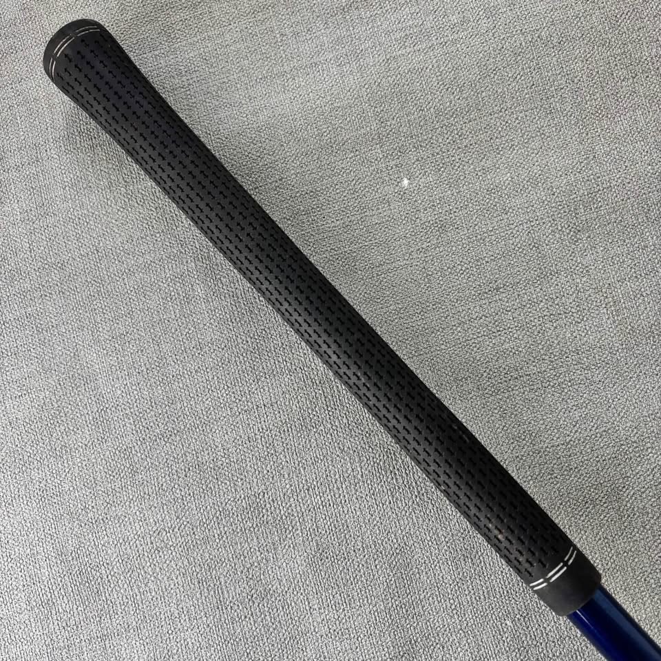 Fujikura Ventus Blue TR Driver Shaft - Regular Flex / 44 Inches